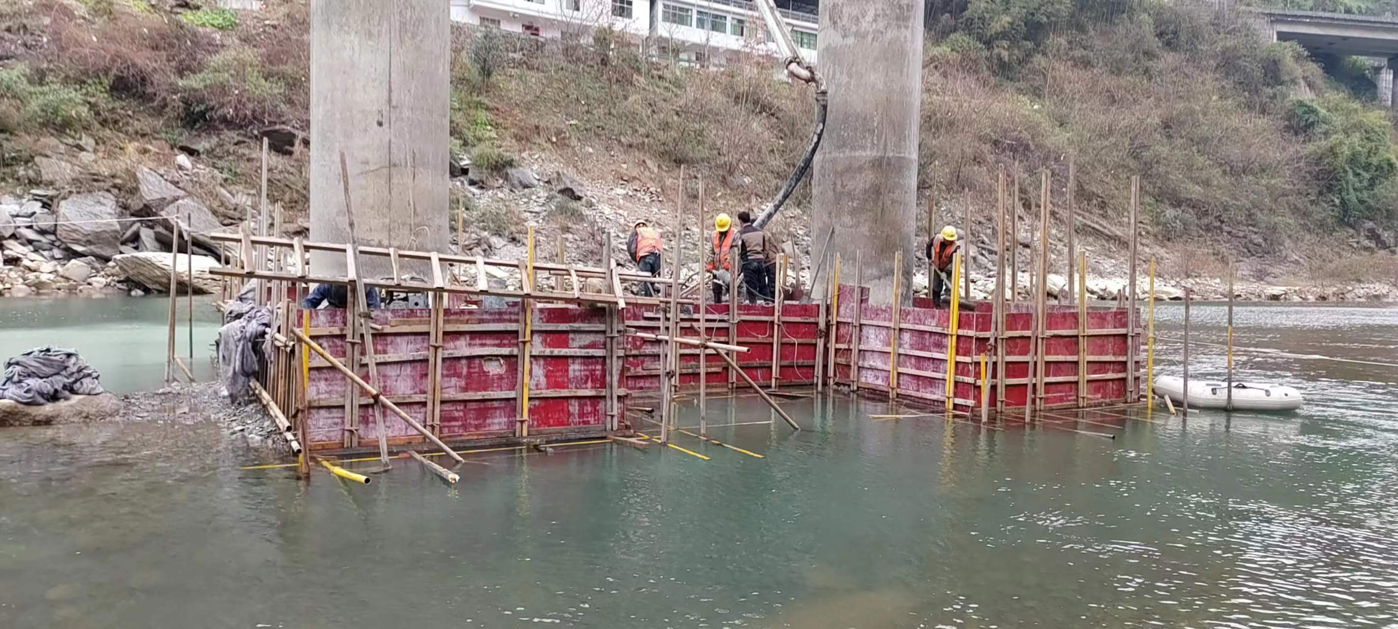 修文水利工程施工中堤坝渗漏原因以及防渗加固技术